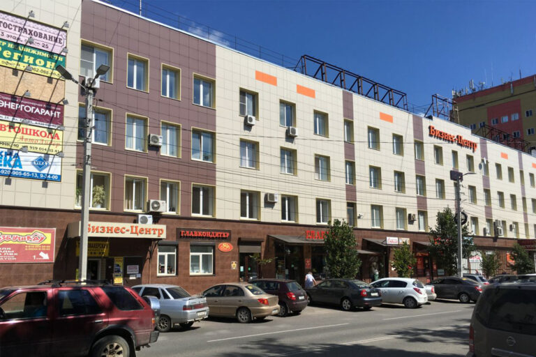 Вентилируемый фасад из керамогранита, Бизнес центра в г. Александров